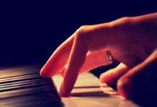 皇冠体育：[澳网]男单第1轮：张之臻VS鲁内 集锦.